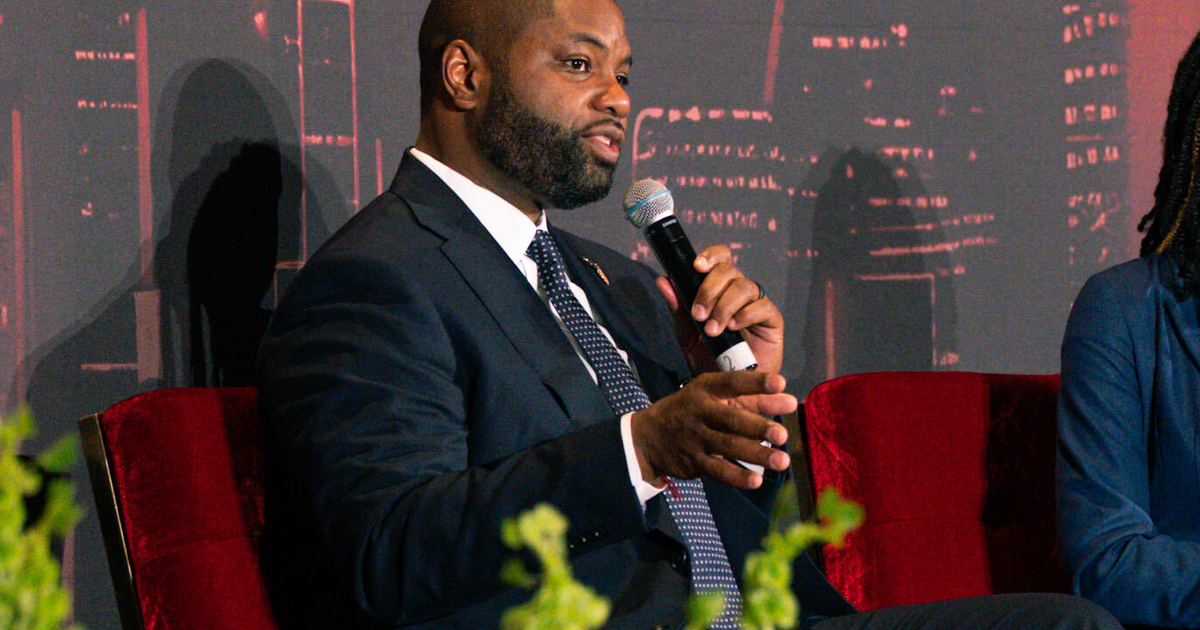 donalds-legacy-con