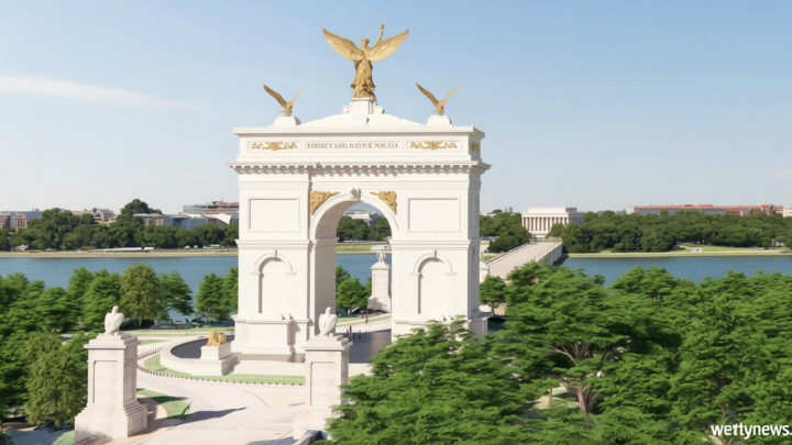 Trump’s arch construction could take 20 hours a day for 2-3 years, documents say