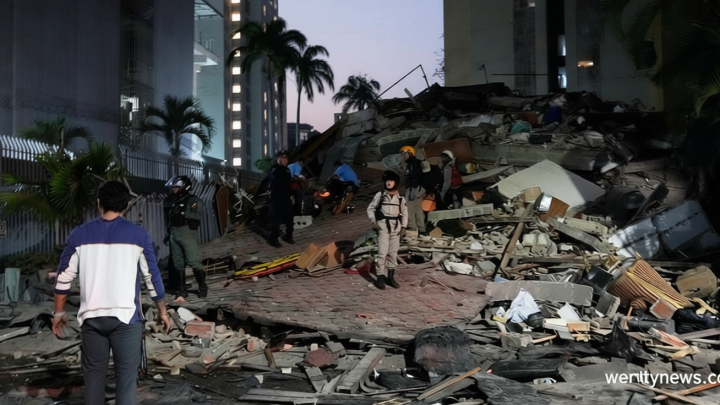 Venezuela earthquakes kill at least 235, injure thousands, with toll likely to rise, officials say