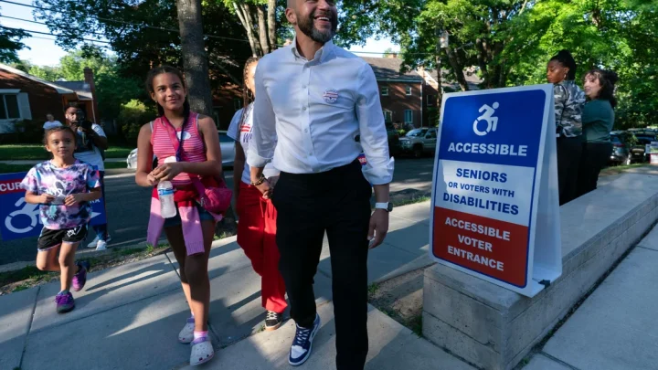 Robert White wins Democratic primary for D.C. delegate to Congress after Eleanor Holmes Norton retirement