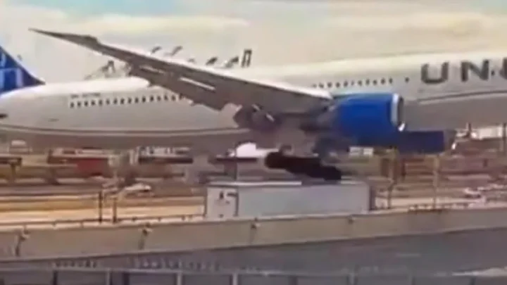 First officer of United flight that hit light pole on New Jersey Turnpike told captain he was “slow and a little low,” NTSB says