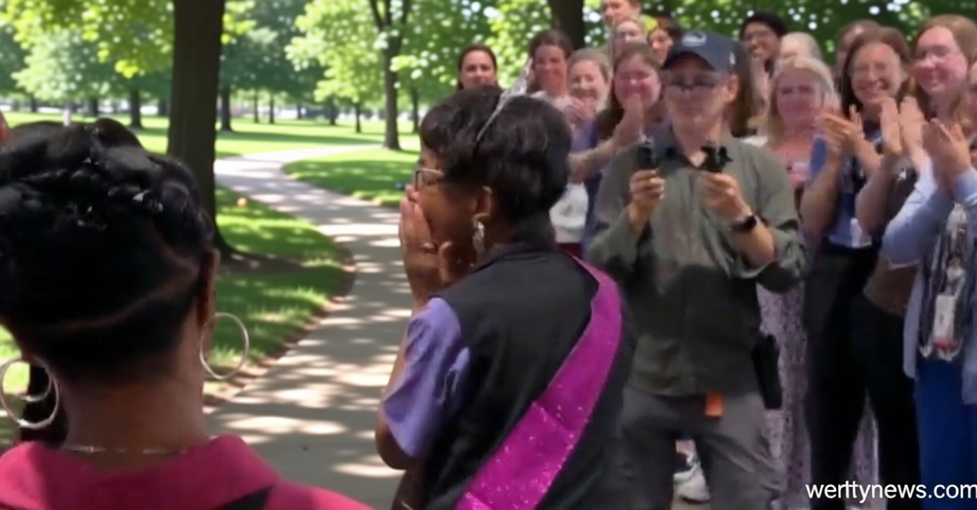 Nurse of 58 years who went above and beyond for patients gets special retirement send-off: “You’re an angel”