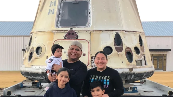 Former SpaceX welder expected to become a millionaire after historic IPO