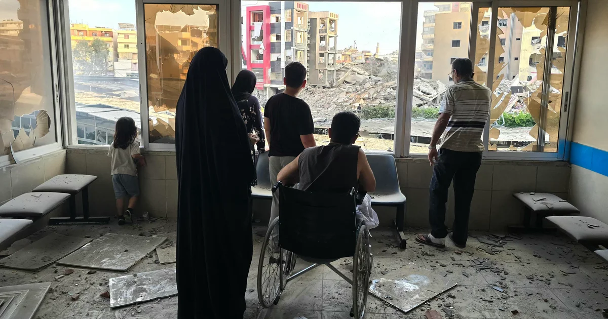 israel-lebanon-war-tyre-2278593517