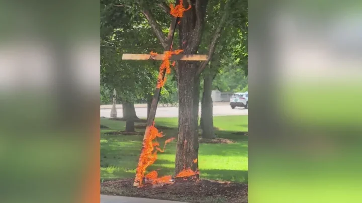 Passersby left shocked after burning cross spotted in Grant Park