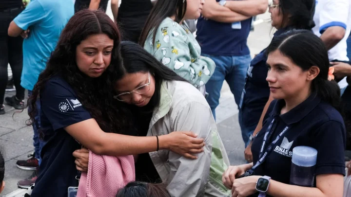 Powerful earthquake hits Mexico-Guatemala border, triggering temporary tsunami alert