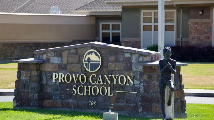 License of Utah boarding school where Paris Hilton alleged she was abused is revoked