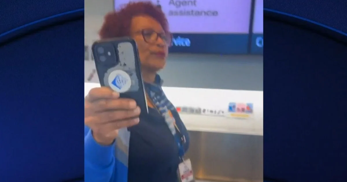 cbsn-fusion-united-airlines-employee-threatens-to-call-ice-on-passenger-video-appears-to-show-thumbnail