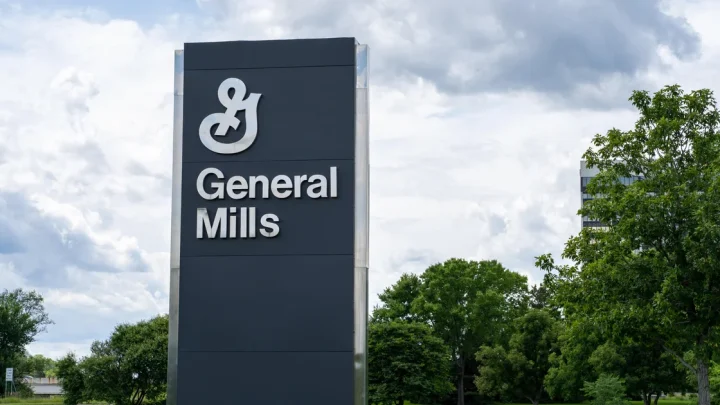 General Mills recalls nearly 736,000 Pillsbury rolls due to possible glass contamination