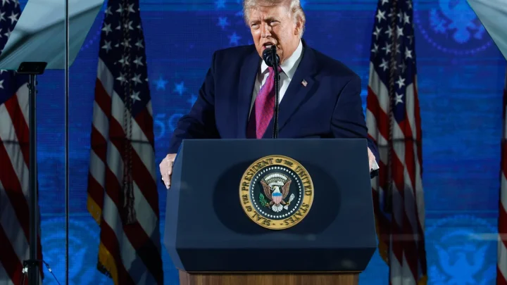 Trump warns of “communist menace” in July Fourth speech at Mount Rushmore