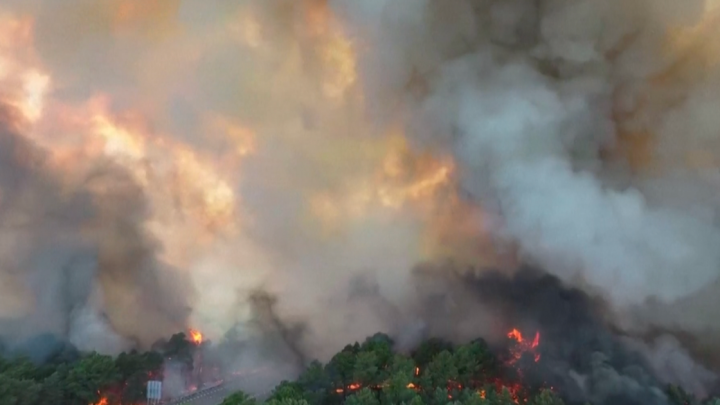 Wildfire of “exceptional scale” burning near Paris