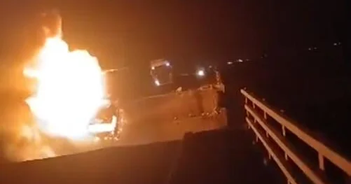vahid-online-iran-bridge-us-strike