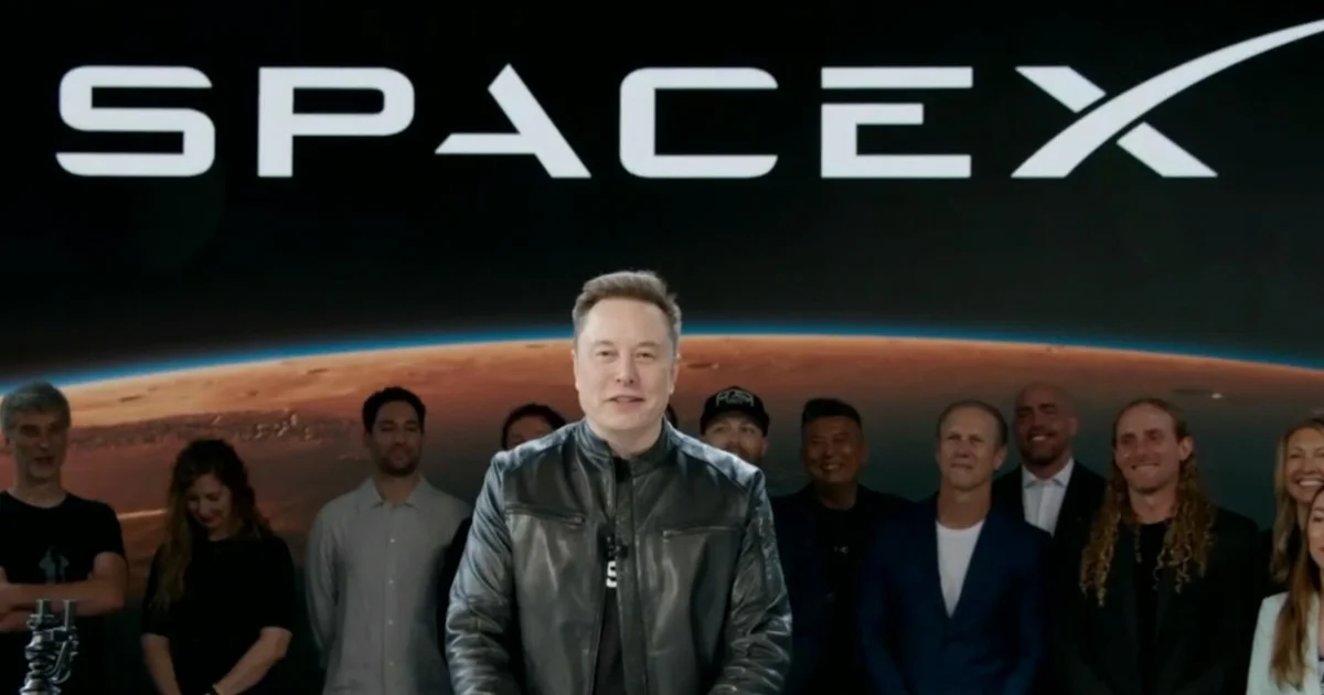 cbsn-fusion-elon-musk-becomes-worlds-first-trillionaire-at-record-setting-spacex-ipo-launch-thumbnail