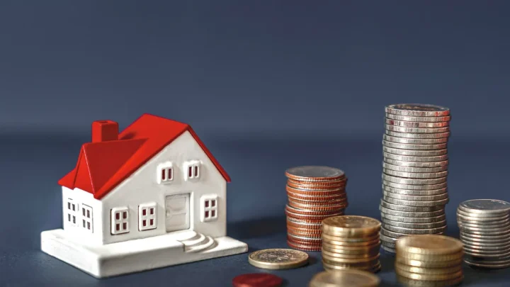 Is a HELOC or home equity loan better for borrowers now?