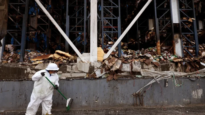 Company’s safety record raises questions after massive fire at L.A. food warehouse