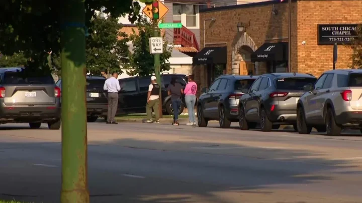 More than 50 decomposing bodies found at Far South Side funeral home