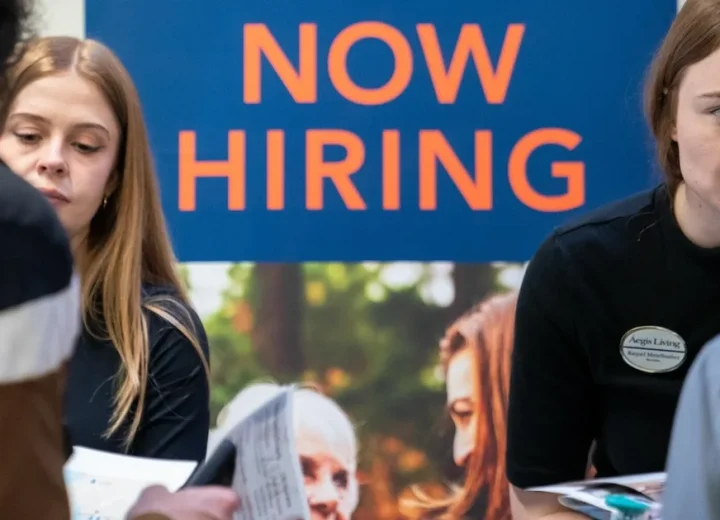 cbsn-fusion-new-jobs-report-may-show-a-bounce-in-hiring-thumbnail